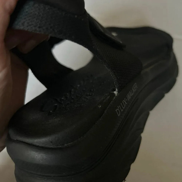 Skechers D'Lux Walker Sandals black size 8 - Picture 9 of 10